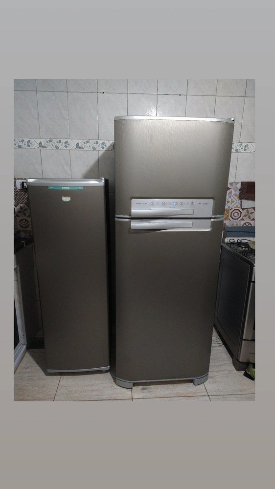 Geladeiras envelopadas — trabalho real